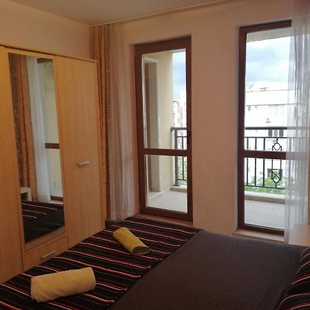Four Seasons + Apartment Varna Luaran gambar